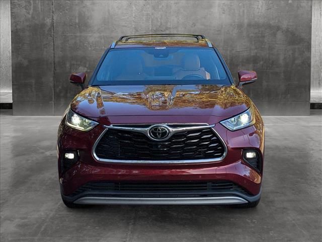 2021 Toyota Highlander Platinum