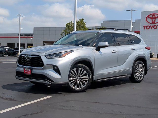 2021 Toyota Highlander Platinum