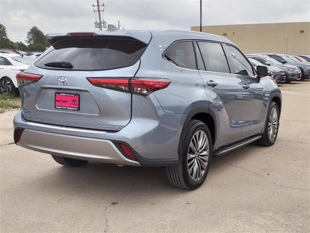 2021 Toyota Highlander Platinum