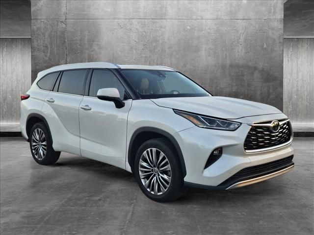 2021 Toyota Highlander Platinum