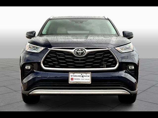 2021 Toyota Highlander Platinum