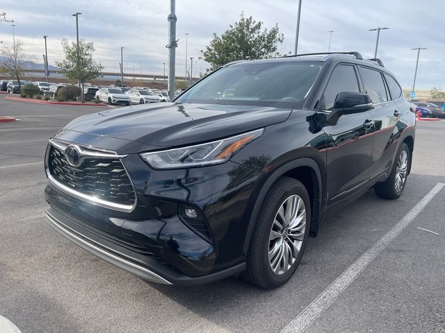 2021 Toyota Highlander Platinum