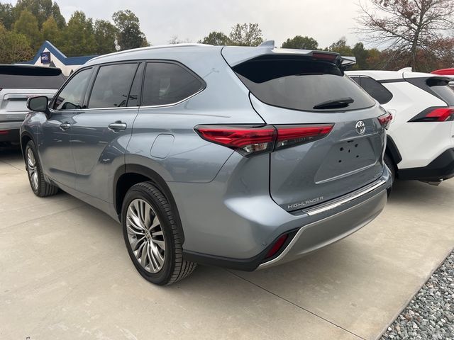 2021 Toyota Highlander Platinum