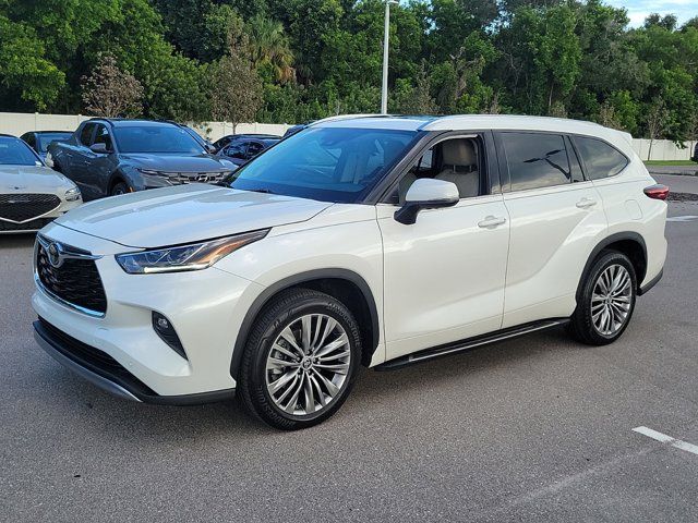 2021 Toyota Highlander Platinum