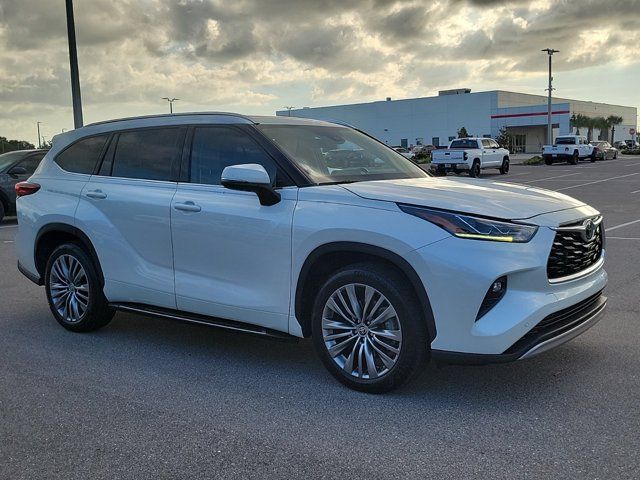 2021 Toyota Highlander Platinum