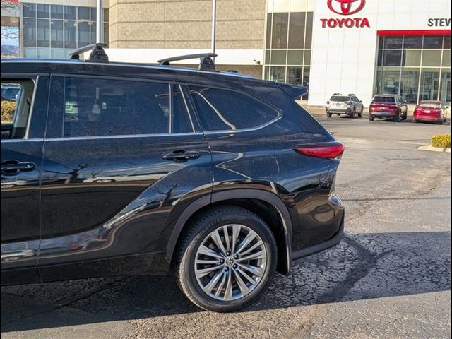 2021 Toyota Highlander Platinum