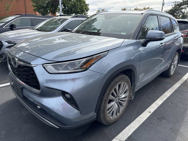 2021 Toyota Highlander Platinum