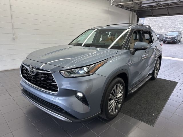 2021 Toyota Highlander Platinum