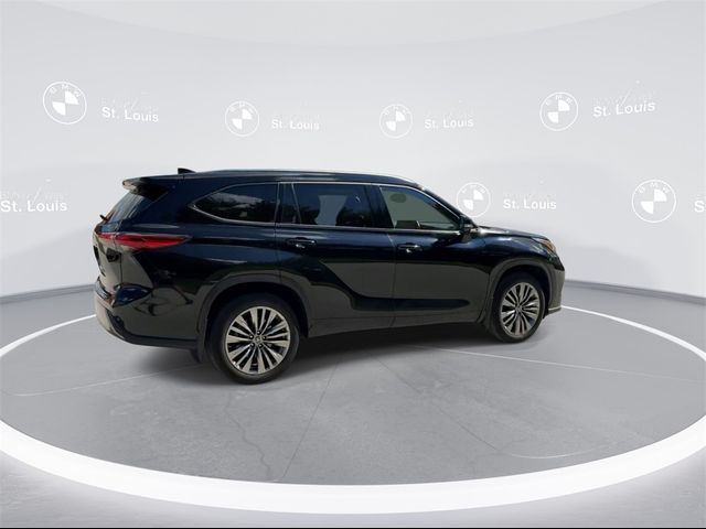 2021 Toyota Highlander Platinum