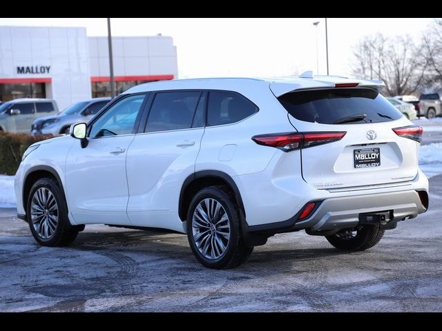 2021 Toyota Highlander Platinum