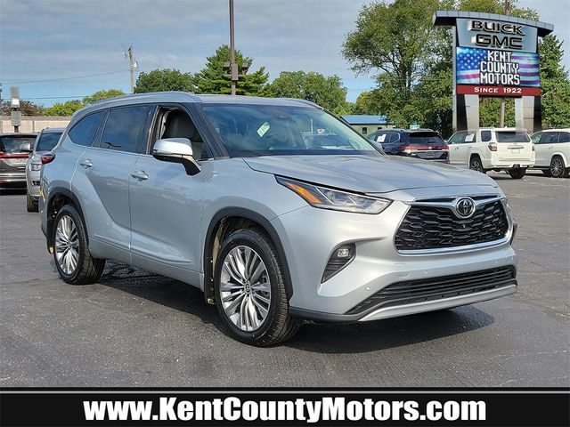 2021 Toyota Highlander Platinum