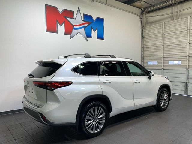 2021 Toyota Highlander Platinum