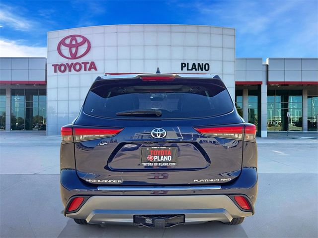 2021 Toyota Highlander Platinum