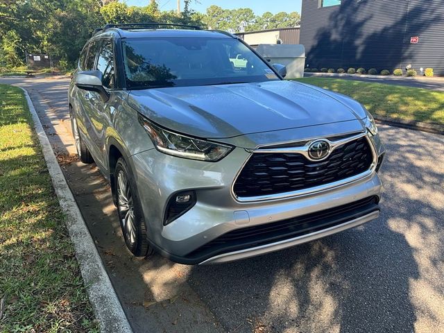 2021 Toyota Highlander Platinum