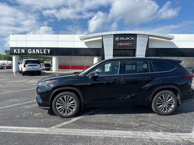 2021 Toyota Highlander Platinum