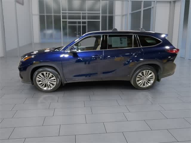 2021 Toyota Highlander Platinum