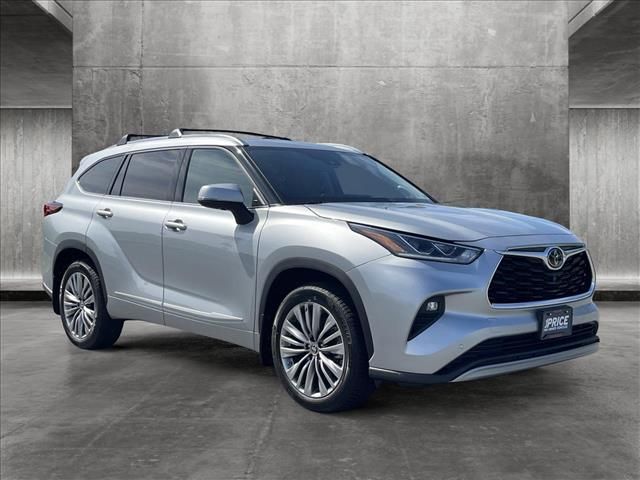 2021 Toyota Highlander Platinum