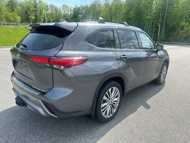 2021 Toyota Highlander Platinum