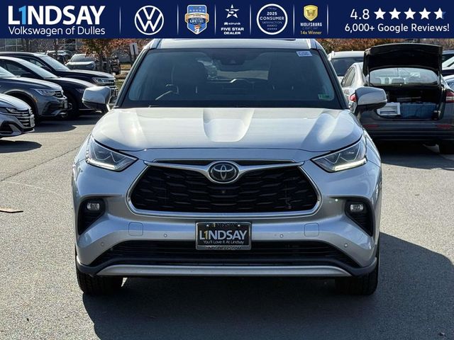 2021 Toyota Highlander Platinum
