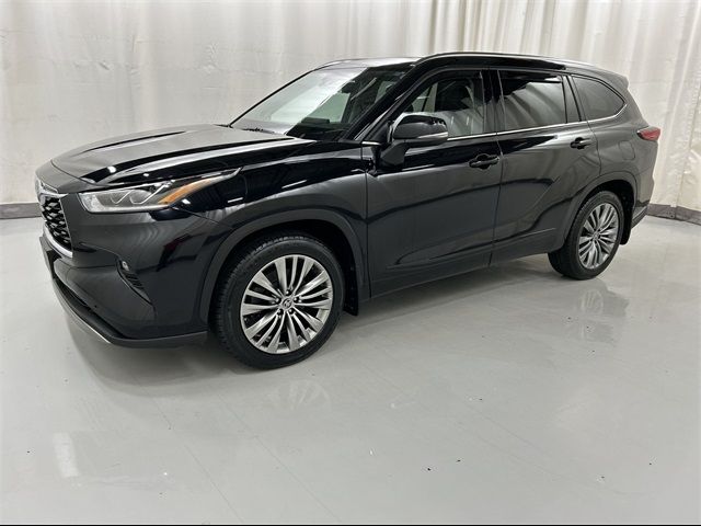 2021 Toyota Highlander Platinum