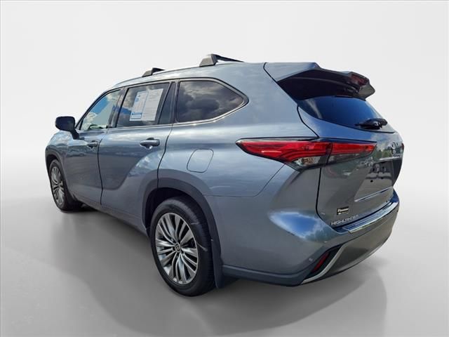 2021 Toyota Highlander Platinum