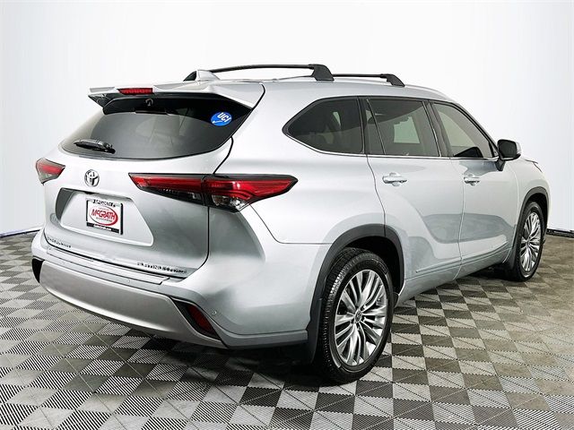 2021 Toyota Highlander Platinum