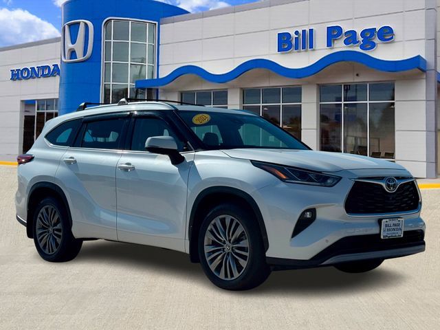 2021 Toyota Highlander Platinum