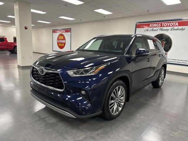 2021 Toyota Highlander Platinum