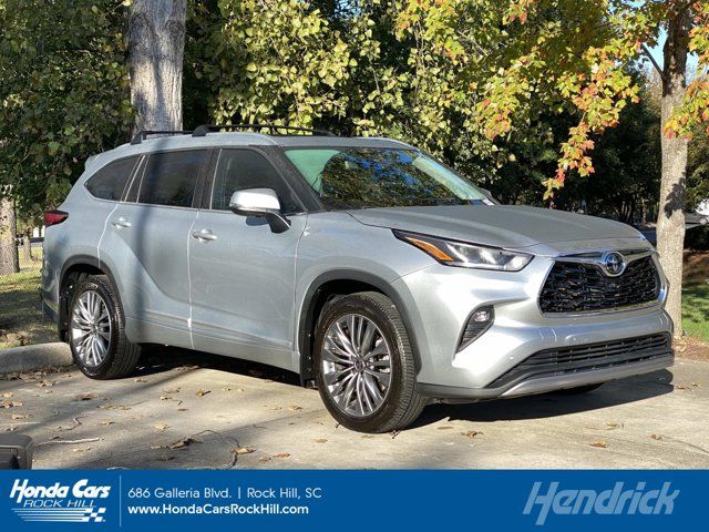 2021 Toyota Highlander Platinum