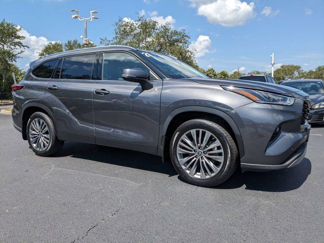 2021 Toyota Highlander Platinum