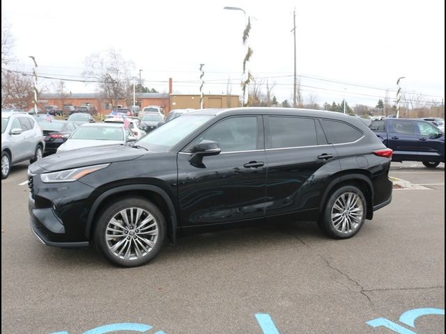 2021 Toyota Highlander Platinum