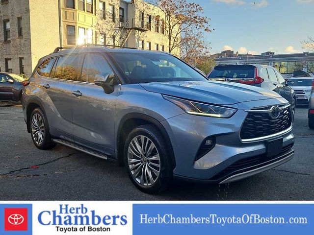 2021 Toyota Highlander Platinum