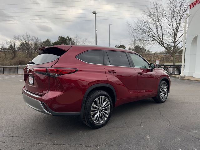 2021 Toyota Highlander Platinum