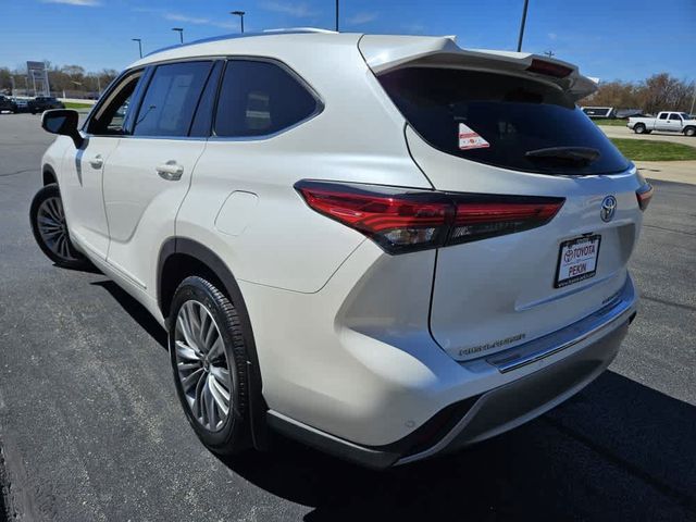 2021 Toyota Highlander Platinum