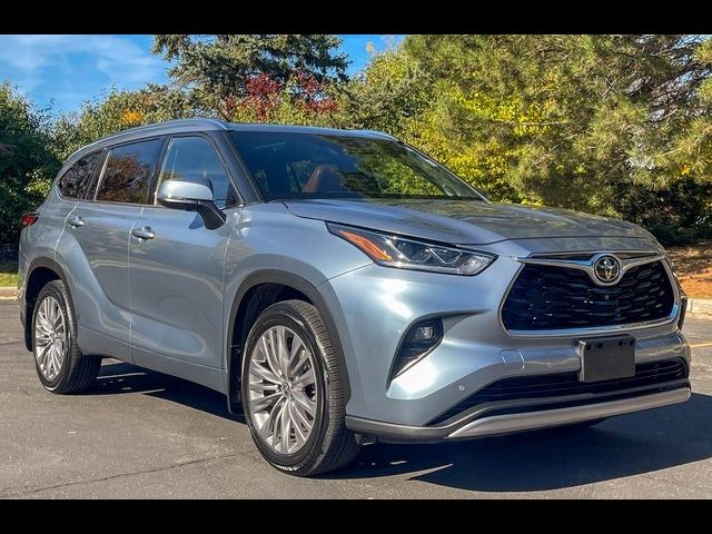 2021 Toyota Highlander Platinum