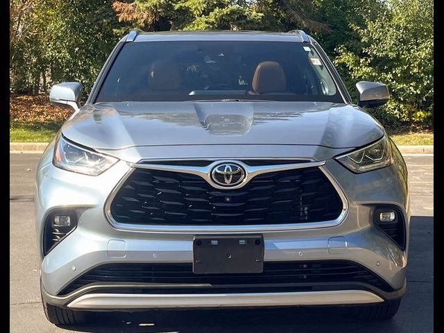 2021 Toyota Highlander Platinum