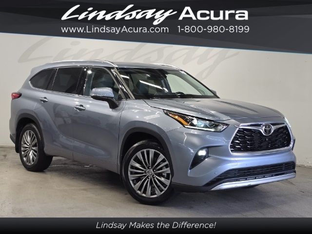 2021 Toyota Highlander Platinum