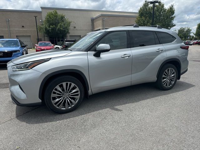 2021 Toyota Highlander Platinum