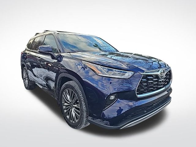 2021 Toyota Highlander Platinum