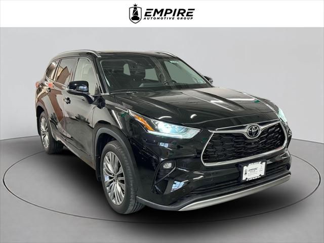 2021 Toyota Highlander Platinum