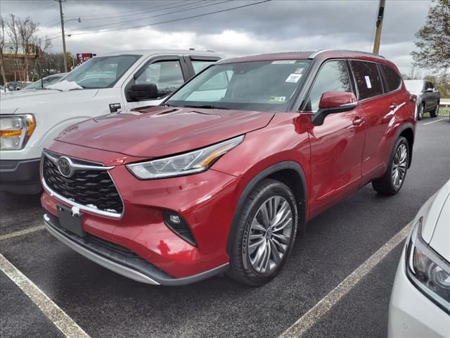 2021 Toyota Highlander Platinum