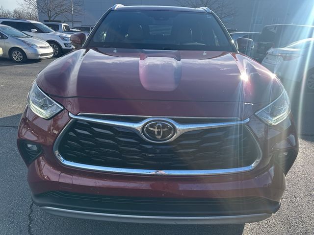 2021 Toyota Highlander Platinum