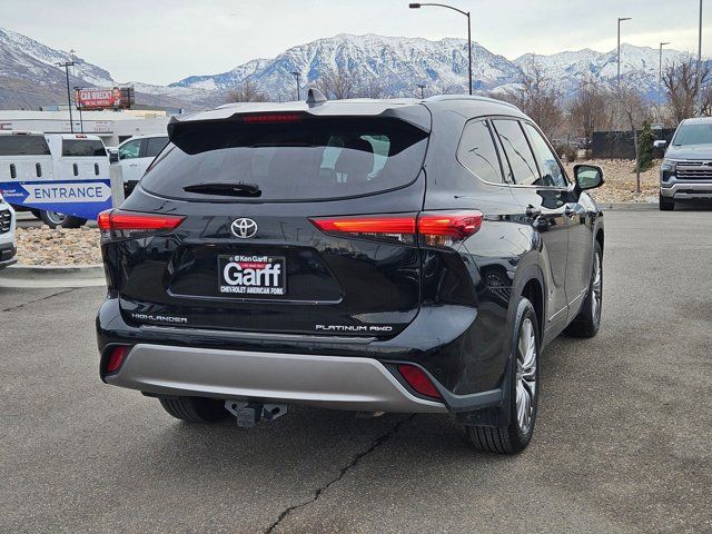 2021 Toyota Highlander Platinum