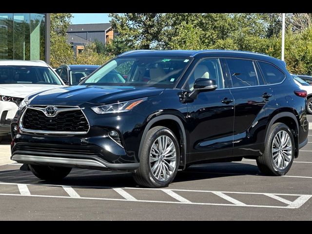 2021 Toyota Highlander Platinum