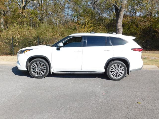 2021 Toyota Highlander Platinum