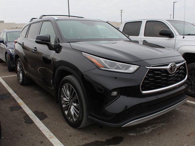 2021 Toyota Highlander Platinum