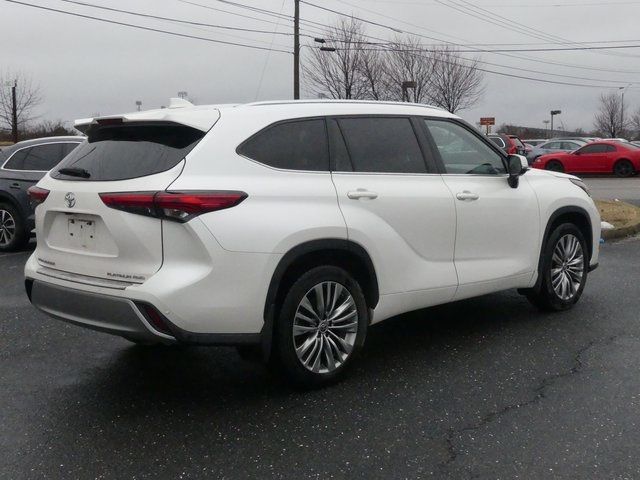 2021 Toyota Highlander Platinum