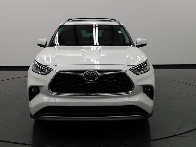 2021 Toyota Highlander Platinum