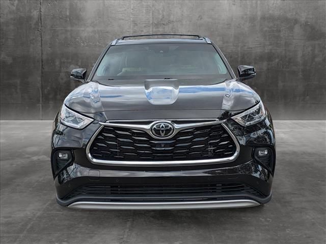 2021 Toyota Highlander Platinum