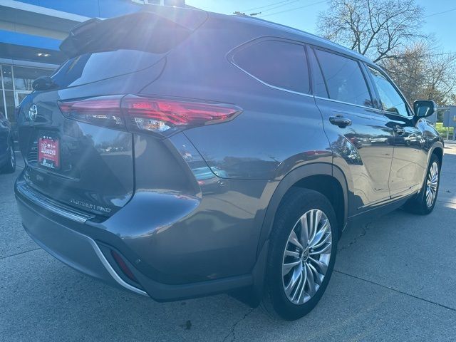 2021 Toyota Highlander Platinum